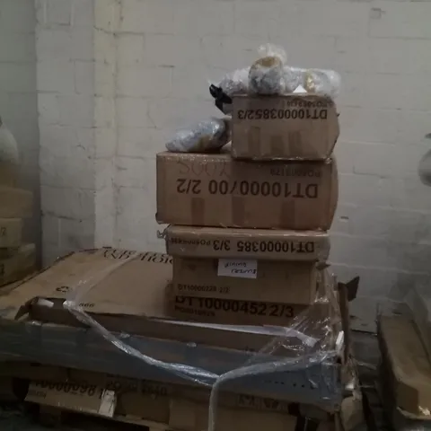 PALLET OF ASSORTED TABLE PARTS