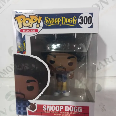 FUNKO POP ROCKS 300 SNOOP DOGG VINYL FIGURE