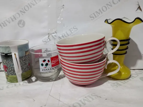 LOT OF APPROXIMATELY 10 ASSORTED HOUSEHOLD ITEMS TO INCLUDE WHITTARD MUGS, FOOTBALL NOSTALGIA MUG, ITALIA '90 GLASS, ETC - COLLECTION ONLY