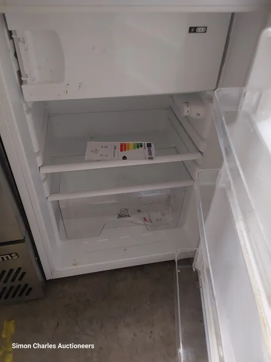 ESSENTIALS WHITE UNDERCOUNTER FRIDGE 