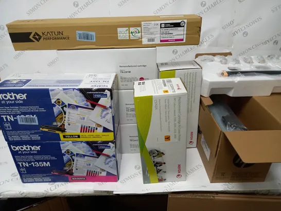 LOT OF 9 ASSORTED PRINTER ITEMS TO INCLUDE HP MAINTENANCE KIT ML-PMK65K/SEE AND VARIOUS TONER CARTRIDGES