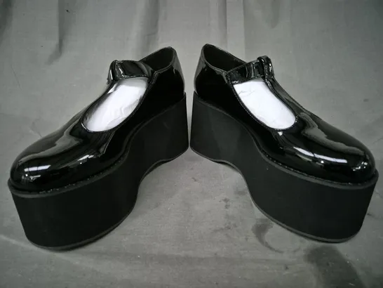 BOXED PAIR OF KOI MORENO BLACK PLATFORM MARY JANES UK SIZE 4