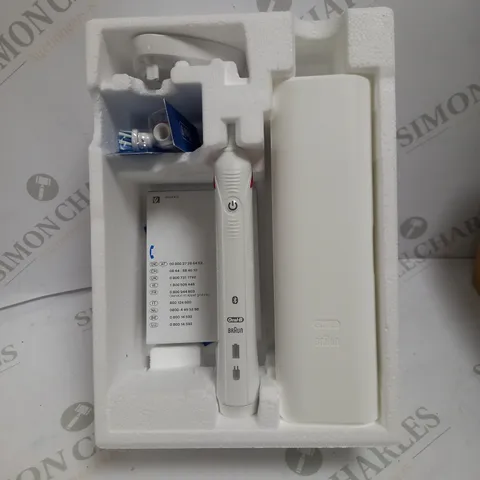 BOXED ORAL B SMART 4 ELECTRIC TOOTHBRUSH 