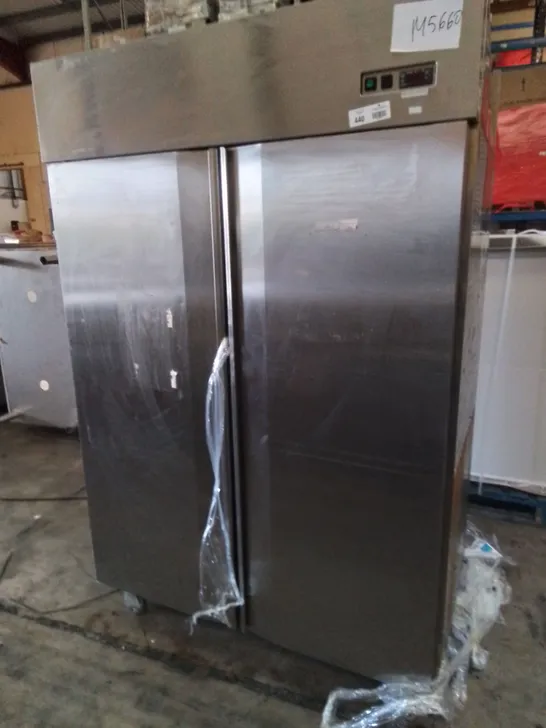 LARGE COMMERCIAL DOUBLE DOOR STAINLESS FOOD REFRIGERATOR UNIT 