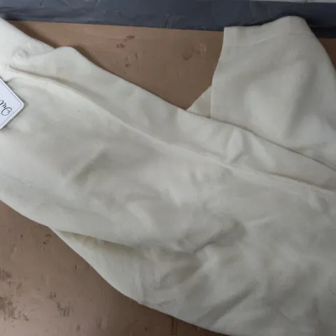 OUT OF OFFICE CASHMERE TROUSERS IN CREAM SIZE SMALL 