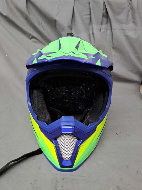 UFO SPECTAR FULL FACE HELMET SIZE L 