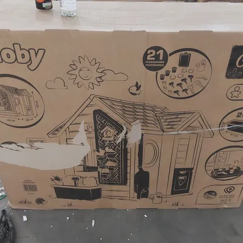 BOXED SMOBY GARDEN PLAY HOUSE