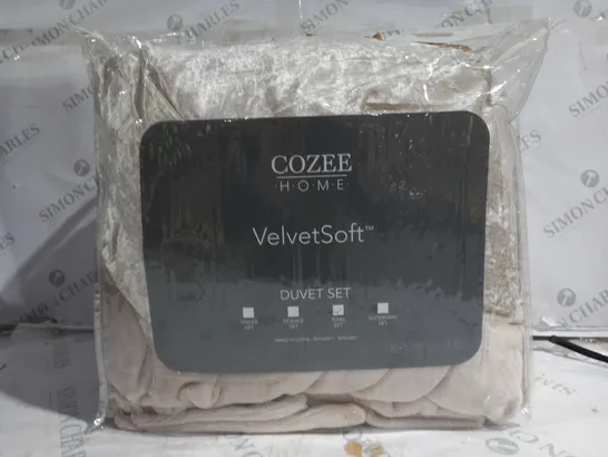 COZEE HOME KING SIZED VELVET DUVET COVER BOXED