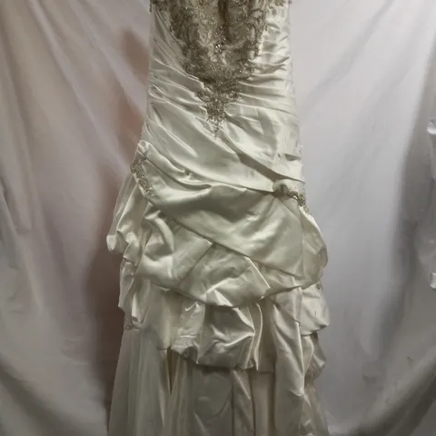 MAGGIE SOTTERO HAUTE COUTURE WEDDING DRESS, IVORY - SIZE 12