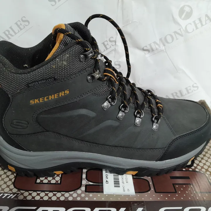 sketcher hiking boots