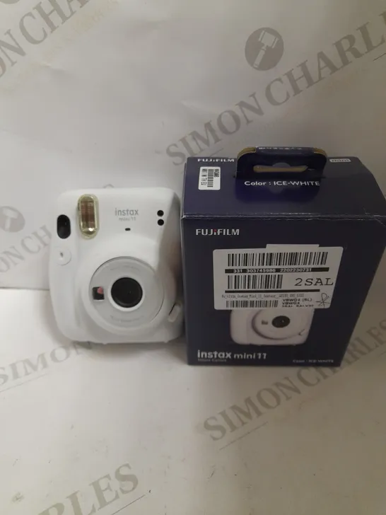 FUJIFILM INSTAX MINI 11 INSTANT CAMERA  RRP £115