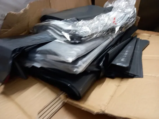 LARGE QUANTITY OF ASSORTED MAILING BAGS IN VARIOUS SIZES