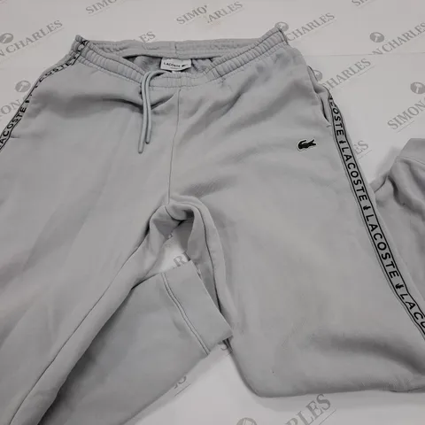 LACOSTE TAPERED FIT GREY JOGGERS - FR 3