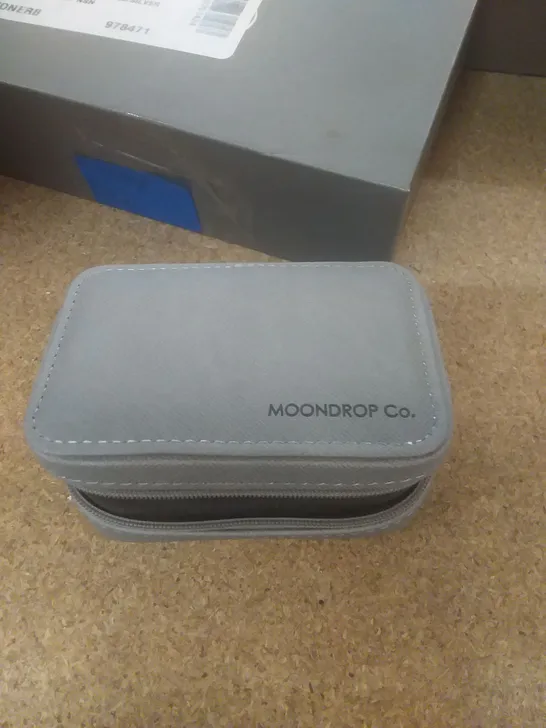 BOXED MOONDROP WIRELESS EARPHONES