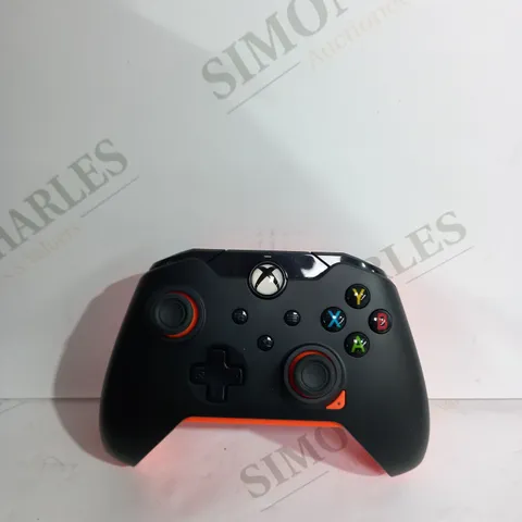 PDP ATOMIC BLACK & ORANGE  WIRED XBOX CONTROLLER