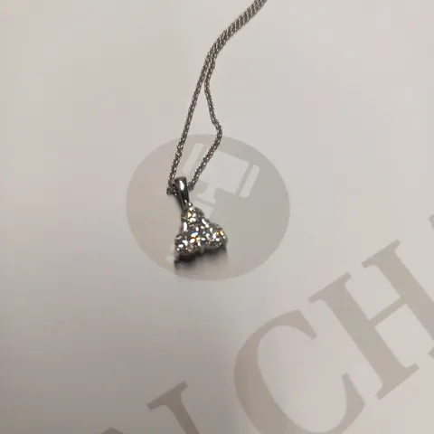 DESIGNER 18CT WHITE GOLD DIAMOND SET TREFOIL PENDANT ON CHAIN