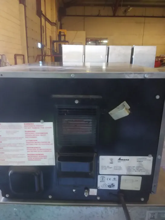 AMANA PT COMMERCIAL C-MAX MICROWAVE 