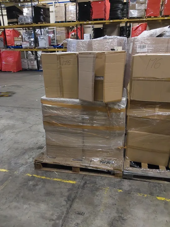 PALLET OF 6 BOXES OF ASSORTED WHITE HANGERS 