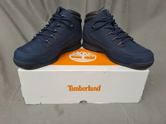 BOXED PAIR OF TIMBERLAND EURO ROCK MID HIKER SHOES IN NAVY UK SIZE 8