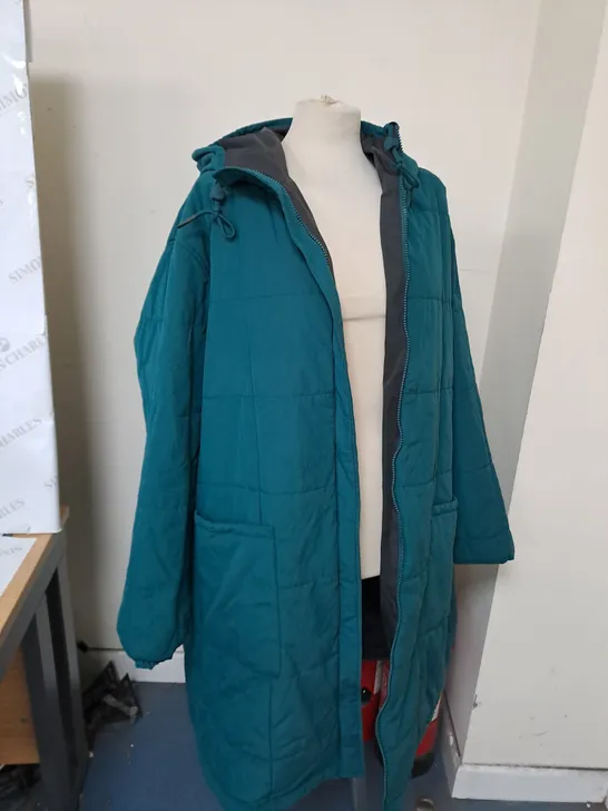 SEASALT CORNWALL RAIN NEAR SHORE COAT SLATE SIZE UK 26-28