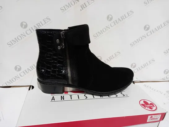 RIEKER CUFF ANKLE BOOT - BLACK - SIZE 6