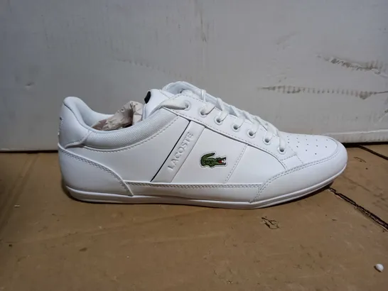 BOXED PAIR OF LACOSTE WHITYE TRAINERS UK SIZE 9