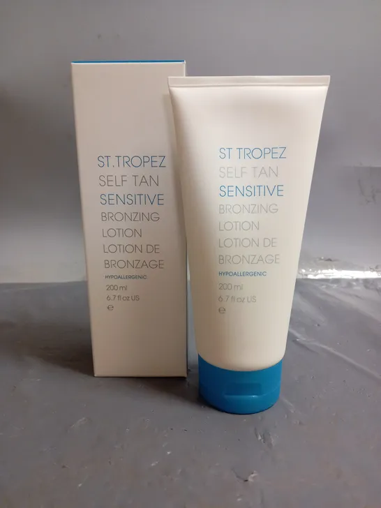 BOX OF 6X200ML ST TROPEZ SENSITIVE BRONZING LOTION