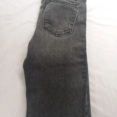 J BRAND SKINNY CROP LOW RISE CLOSE CUT SIZE 26