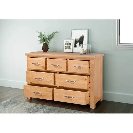 BOXED APONTE 7-DRAWER CHEST OF DRAWERS 