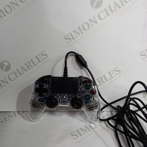 NACON PS4 WIRED ILLUMINATED CONTROLLER