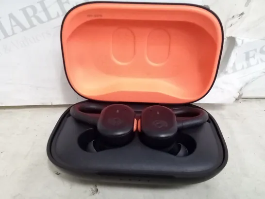 BOXED SKULLCANDY VOICE CONTROL BLUETOOTH EARBUDS