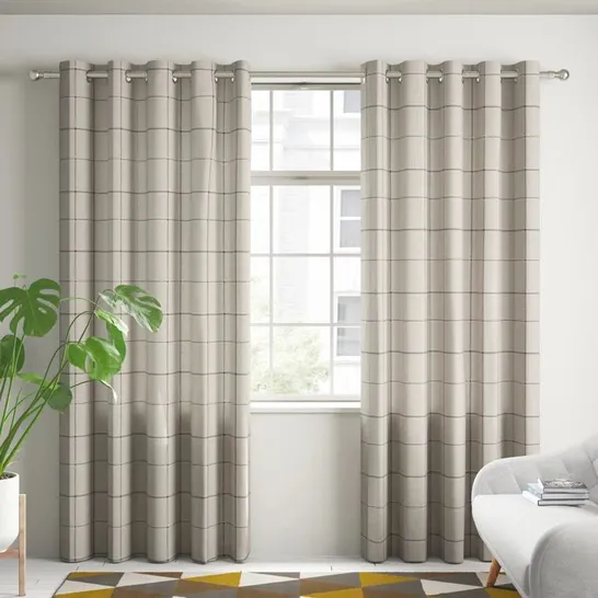 WRAPPED FIGUIG ROOM DARKENING THERMAL CURTAINS