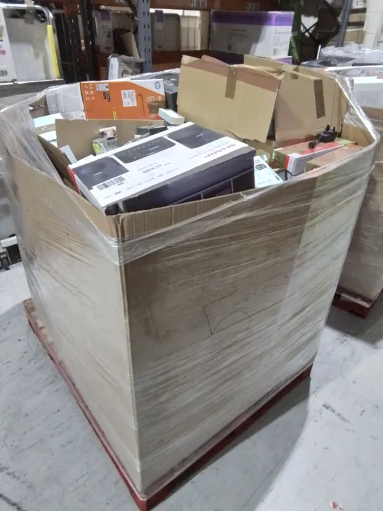 PALLET CONTAINING A LARGE QUANTITY OF ASSORTED TECH ITEMS TO INCLUDE HP 2610E PRINTER, SHARP MICRO SYSTEM AND VARIOUS AERIALS