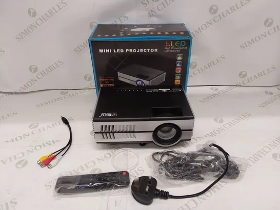 BOXED EUG 600D DIGITAL LED PROJECTOR (1 BOX)