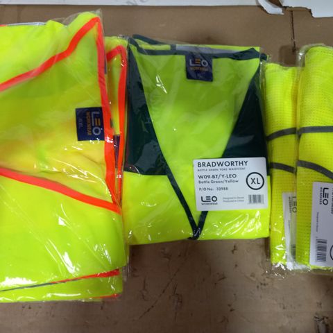 LOT OF APPROXIMATELY 8 ASSORTED BRAND NEW REFLECTIVE WAISTCOATS IN VARIOUS MAKES/STYLES SIZES 6XL, XL, S