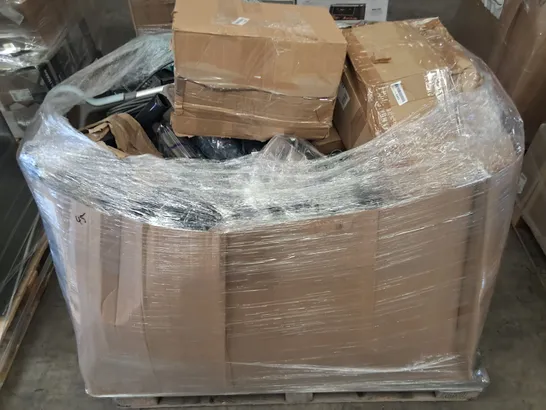 PALLET OF APPROXIMATELY 26 UNPROCESSED RAW RETURN HOUSEHOLD AND ELECTRICAL GOODS TO INCLUDE;