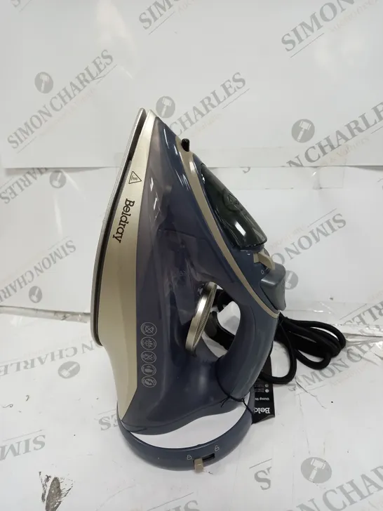 BOXED BELDRAY 2-IN-1 CORDLESS STEAM IRON 