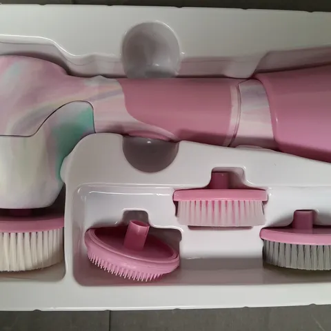 BOXED BLUSHLY CLEANSING & EXFOLIATING FACE BRUSH