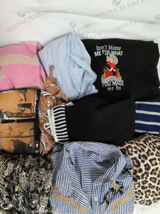 LARGE BOX OF ASSORTED CLOTHING ITEMS IN VARIOUS COLOURS AND SIZES INCLUDING DRESSES , SHIRTS AND JUMPERS 