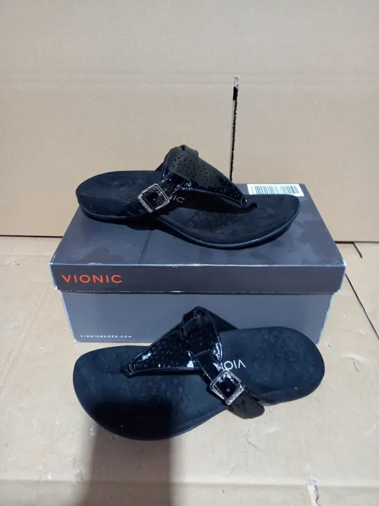 VIONIC SANDALS - BLACK FLIP FLOPS WITH BLACK PATENT STRAPS UK SIZE 6