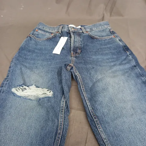 TOPSHOP DAD RIPPED JEANS - W28 L32