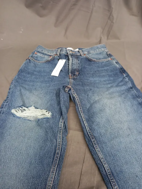 TOPSHOP DAD RIPPED JEANS - W28 L32