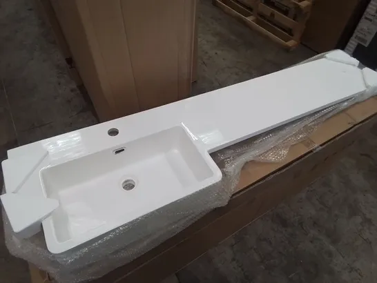 BOXED AS NEW VELDEAU ARNO 1500MM LH SEMI RECESSED CAST WING BASIN - 1534X420X200MM