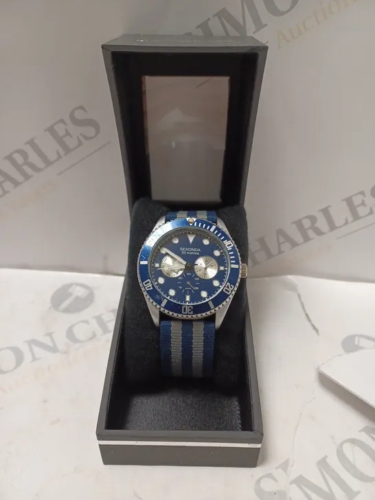 BOXED SEKONDA WATER RESISTANT 50 METERS