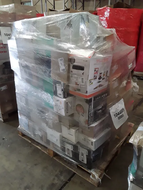 PALLET OF APPROXIMATELY 67 ASSORTED UNPROCESSED RAW RETURNS TO INCLUDE;