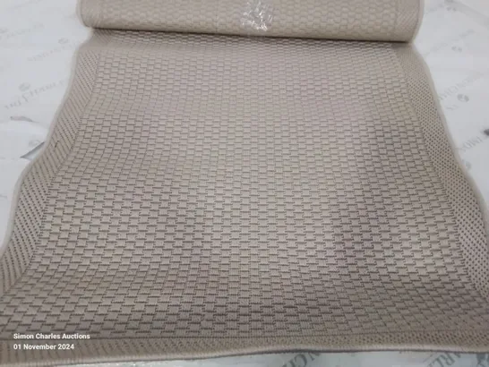 BRAND NEW PACO HOME 750 LAGOS WHITE 70X120CM BATH MAT 