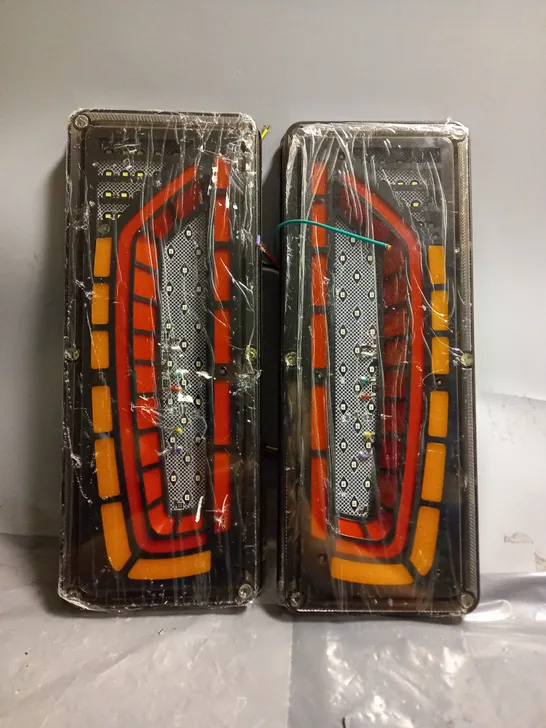 PAIR OF REAR TRAILER TAIL LIGHTS 