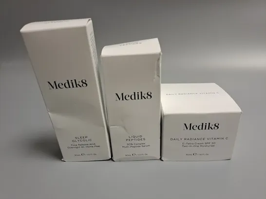 LOT OF 3 ASSORTED MEDIK8 BEAUTY ITEMS INCLUDES LIQUID PEPYIDES 30ML AND DAILY RADIANCE MOISTURISER