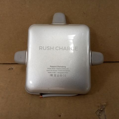 RUSH CHARGE TRIDENT 4000MAH PORTABLE CHARGER FOR APPLE & ANDROID
