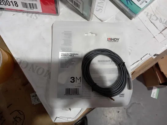 LINDY CONNECTION PERFECTION 3.5MM EXTENSION AUDIO CABLE